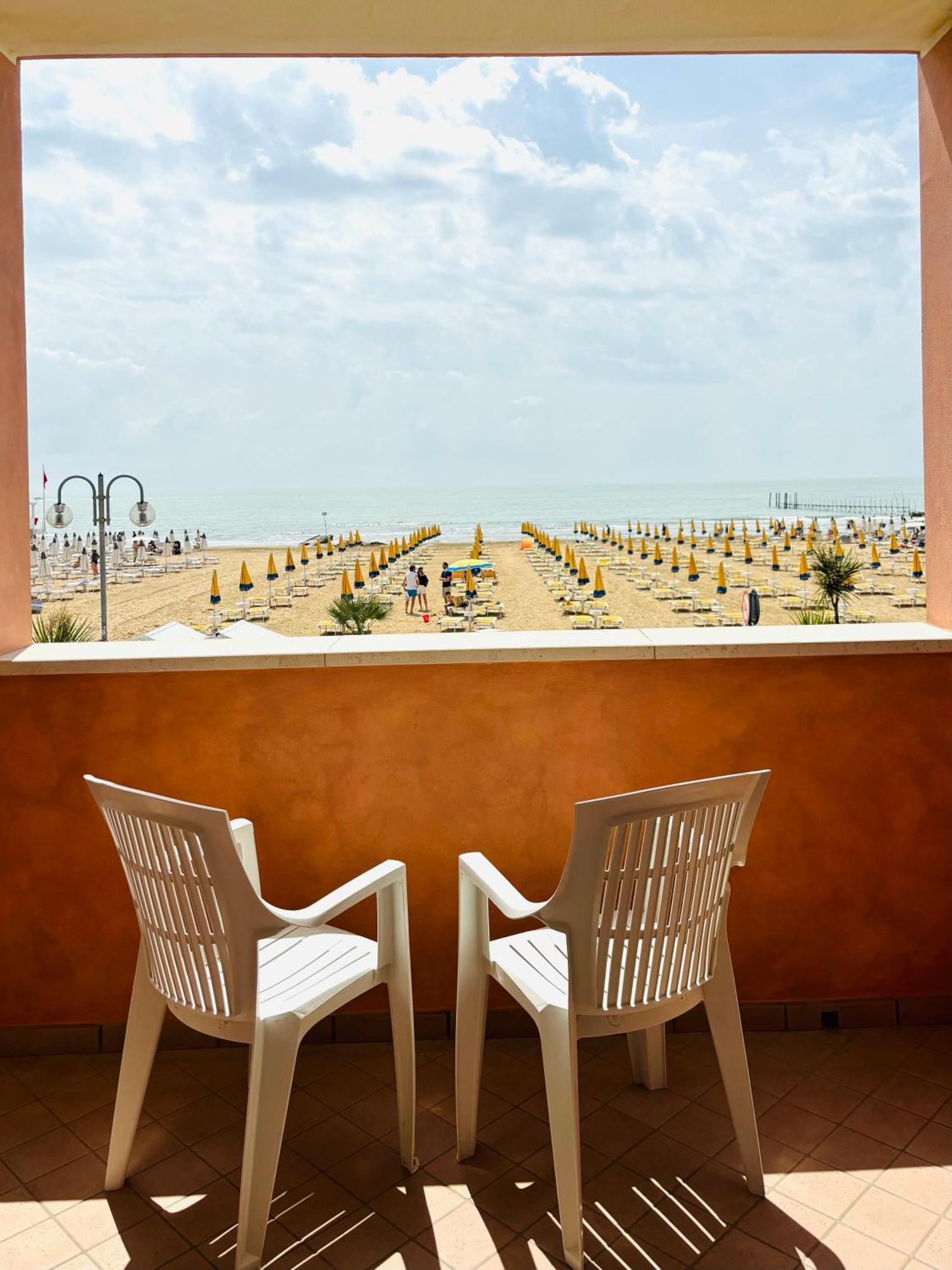 Alpina - Frontemare Centrale - Immobil Relax * Lido di Jesolo